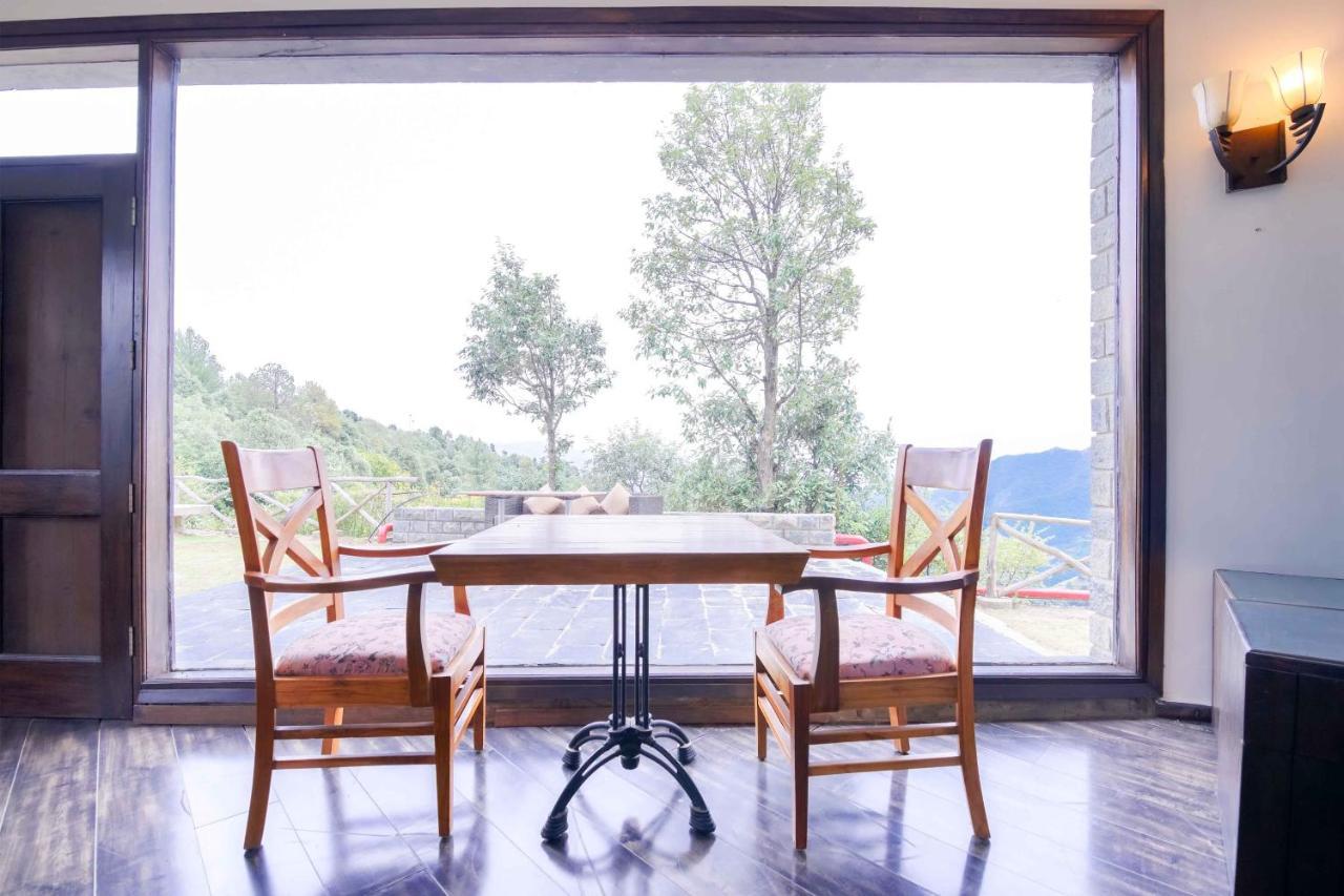 Woodsmoke Retreat Hotell Shimla Exteriör bild